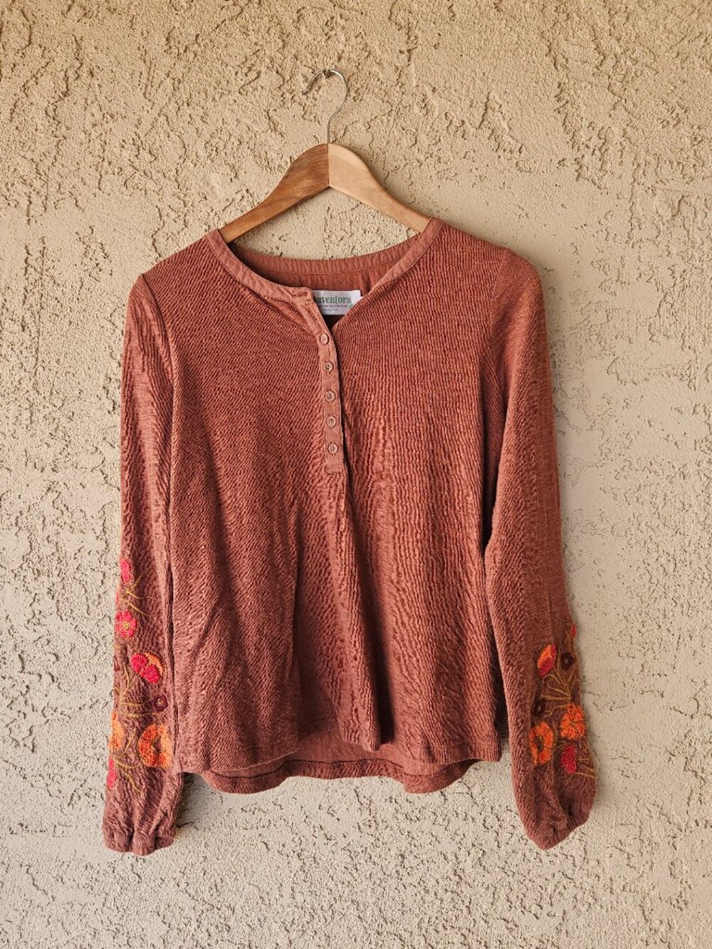 Adventura Organic Cotton Embroidered Henley